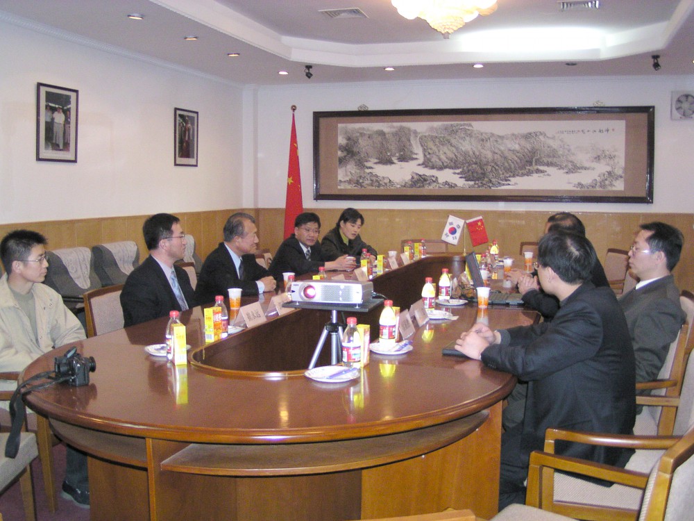 문형남 총장은  중국과의 교류협정을 체결을위한 중국방문